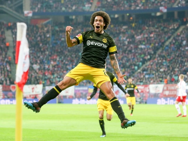  拜仁慕尼黑主场奏凯，德甲霸主延续不败神话